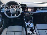 Gebraucht Audi A3 Ambiente 116 PS (85 kW) 2025 Gletscherweiß metallic (metallic) Limousine