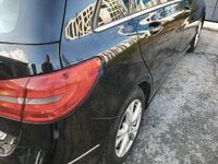 Gebraucht Mercedes B200 Urban 136 PS (100 kW) 2014 Kleinwagen