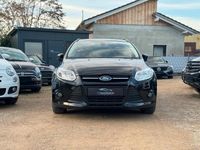 Gebraucht Ford Focus 150 PS (110 kW) 2014 Schwarz Kombi