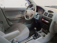 Gebraucht Kia Rio 97 PS (71 kW) 2002 Silber Limousine
