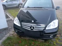 Gebraucht Mercedes A160 95 PS (69 kW) 2011 Schwarz Kleinwagen