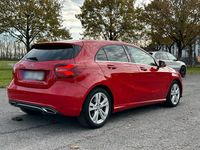 Gebraucht Mercedes A200 136 PS (100 kW) 2016 Rot Limousine