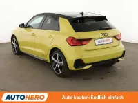 Używany Audi A1 S-Line 200 KM (147 kW) 2019 Żółty SUV