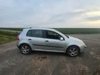 Gebraucht VW Golf V 106 PS (77 kW) 2005 Silber Kleinwagen