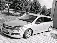 Gebraucht Opel Astra Innovation 205 PS (150 kW) 2007 Silber Kombi