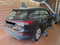 Second-hand Audi e-tron 125 kW (170 CP) 2023 Negru SUV
