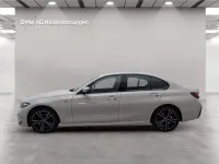Gebraucht BMW 320 Performance 190 PS (139 kW) 2023 Weiß Limousine