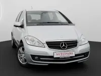 Gebraucht Mercedes A160 82 PS (60 kW) 2011 Silber Kleinwagen