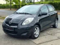 Gebraucht Toyota Yaris Cool 69 PS (50 kW) 2011 Schwarz Kleinwagen