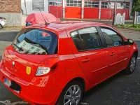 Gebraucht Renault Clio 75 PS (55 kW) 2013 Rot Kleinwagen