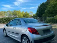Gebraucht Peugeot 207 CC 120 PS (88 kW) 2008 Silber Cabrio