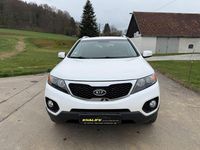Używany Kia Sorento Attract 197 KM (144 kW) 2012 Biały SUV