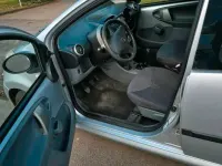 Gebraucht Peugeot 107 68 PS (50 kW) 2005 Silber Kleinwagen