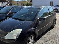Gebraucht Ford Fiesta Basis 69 PS (50 kW) 2005 Blau Kleinwagen