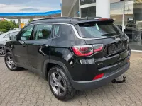 Gebraucht Jeep Compass 140 PS (102 kW) 2018 Schwarz SUV