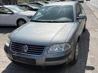 Second-hand VW Passat 102 CP (75 kW) 2002 Gri Berlinǎ