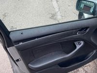 Gebraucht BMW 320 150 PS (110 kW) 2004 Silber Kombi