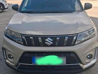 Gebraucht Suzuki Vitara 125 PS (91 kW) 2021 Beige SUV