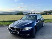 Gebraucht BMW 520 184 PS (135 kW) 2011 Blau Kombi