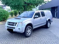 Gebraucht Isuzu D-Max 163 PS (119 kW) 2010 Silber Pickup