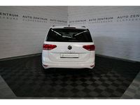 Gebraucht VW Touran Comfortline 150 PS (110 kW) 2022 Weiß Van / Kleinbus