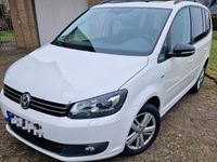 Gebraucht VW Touran Match 140 PS (102 kW) 2012 Weiß Van / Kleinbus