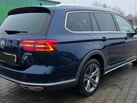 Gebraucht VW Passat Alltrack Highline 240 PS (176 kW) 2018 Blau Kombi