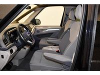 Second-hand VW Multivan Life 150 CP (110 kW) 2023 Negru Monovolum