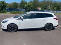 Gebraucht Ford Focus 150 PS (110 kW) 2014 Weiß Kombi