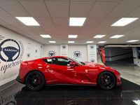 Gebraucht Ferrari 812 799 PS (587 kW) 2020 Rot
