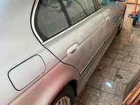 Gebraucht BMW 528 193 PS (141 kW) 1996 Silber Limousine