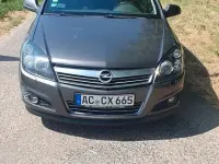 Gebraucht Opel Astra Edition 110 PS (80 kW) 2010 Grau Limousine