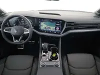 Gebraucht VW Touareg R-line 286 PS (210 kW) 2024 Sechura beige metallic SUV