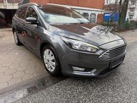 Gebraucht Ford Focus 125 PS (91 kW) 2018 Grau Limousine