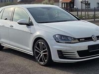 Gebraucht VW Golf VII GTD 184 PS (135 kW) 2016 Pure white Kleinwagen
