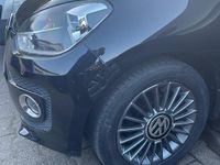 Używany VW up! 75 KM (55 kW) 2014 Czarny Hatchback