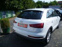 gebraucht Audi Q3 +kamera+Keyless Go+SITZHEIZU+PDC+EURO6+EL HECK