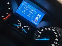 Używany Ford Focus Titanium 150 KM (110 kW) 2011 Szary Sedan/Limuzyna