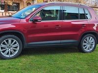 Gebraucht VW Tiguan Team 150 PS (110 kW) 2011 Rot SUV