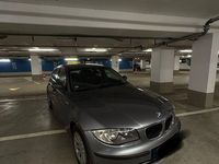 Gebraucht BMW 116 122 PS (89 kW) 2009 Grau Kleinwagen