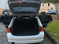 Gebraucht BMW 318 170 PS (125 kW) 2010 Weiß Kombi