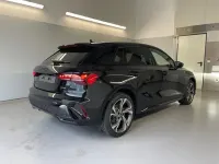 Neu Audi A3 S-Line 204 PS (150 kW) 2025 [0e0e] mythosschwarz metallic