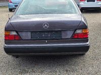 Gebraucht Mercedes 230 132 PS (97 kW) 1991 Coupé