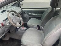 Gebraucht Renault Twingo 75 PS (55 kW) 2003 Silber Kleinwagen