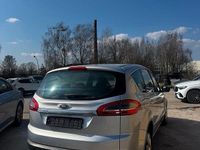 Gebraucht Ford S-MAX Titanium 163 PS (119 kW) 2013 Silber Van / Kleinbus