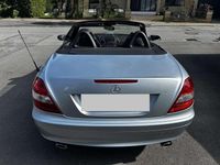 Gebraucht Mercedes SLK200 163 PS (119 kW) 2005 Grau Cabrio