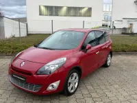 Gebraucht Renault Scénic III Dynamique 140 PS (102 kW) 2010 Rot Van / Kleinbus