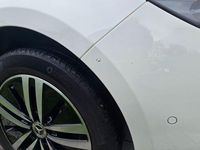 Gebraucht Mercedes B200 163 PS (119 kW) 2023 Weiß Van / Kleinbus
