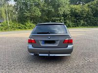 Gebraucht BMW 525 Performance 197 PS (144 kW) 2008 Grau Kombi