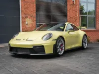 Neu Porsche 992 510 PS (375 kW) 2026 Gelb